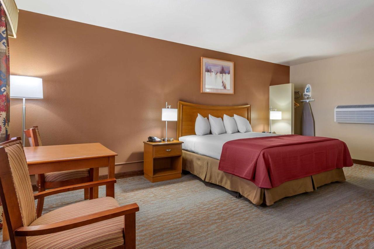Best Western Canyon De Chelly Inn Chinle Exterior foto